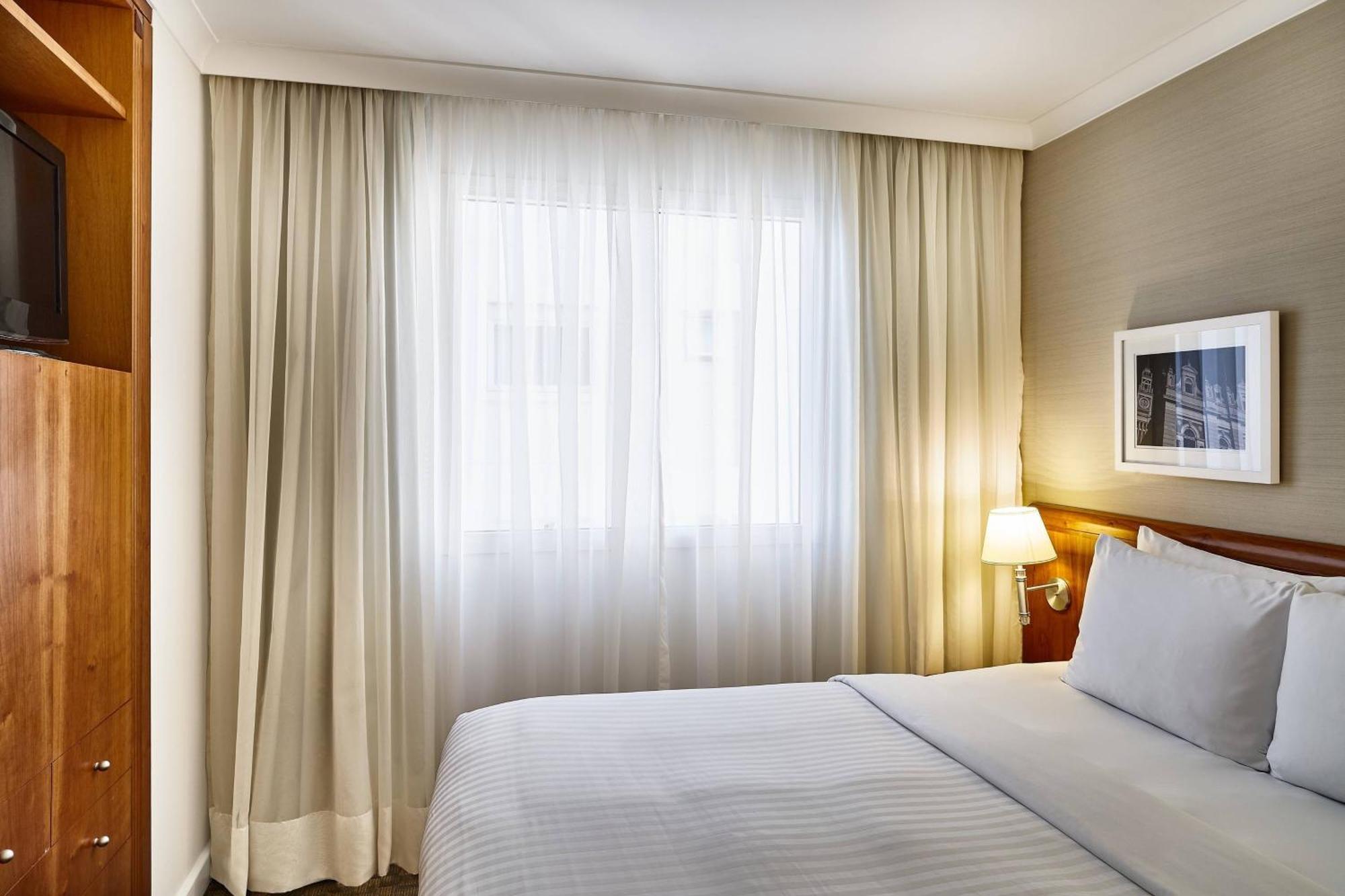 Marriott Executive Apartments Sao Paulo Bagian luar foto